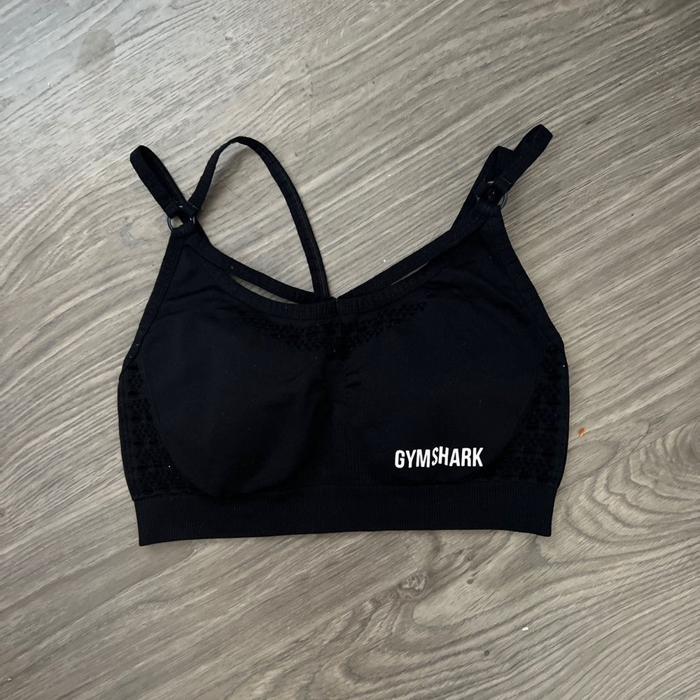 Gymshark bra Black size small.